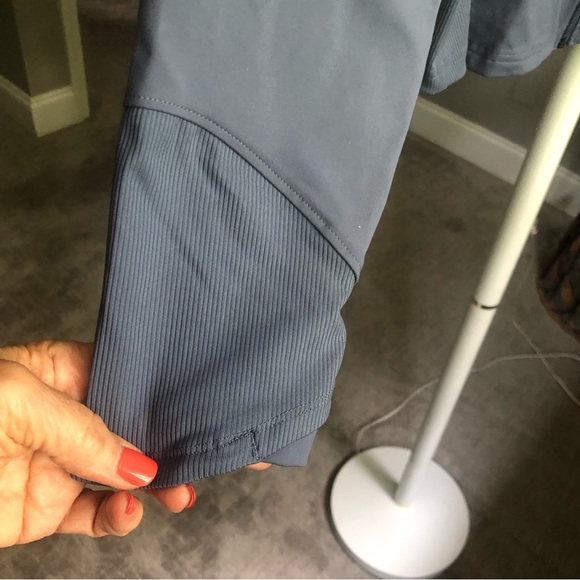 Size 1X NWT Under Armour Athletic Jacket ($80) Zippered Gray/Blue - Picture 7 of 11